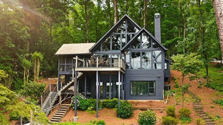 Download Buy My House | 2022 | Season 1 | Hindi | Netflix Original WEB Series  | 480p 720p 1080p | MoviesWood